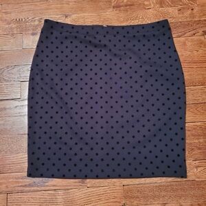 New Ann Taylor Loft Black Polka Dot Pencil Skirt.